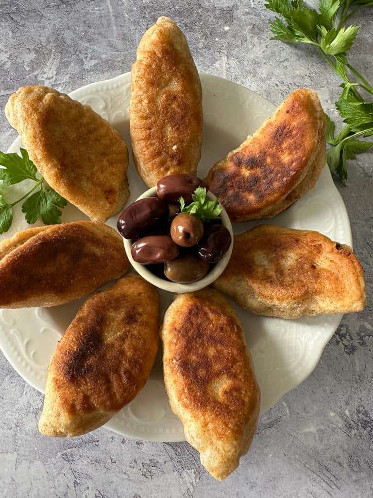 סמבוסק חומוס ללא שמרים - מקמח כוסמין מלא - עם סוד וטריק שעושים את ההבדל